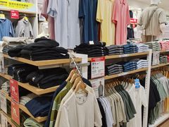 -优衣库(上海颛桥万达广场店)