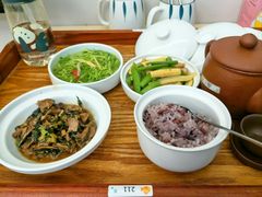 -雪梅月子中心(华侨城店)