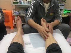 -郑远元专业修脚房(金汤路店)