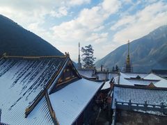 -冕宁灵山寺
