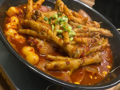 招牌辣鸡爪煲-HOTISLAND海鸡岛·韩国料理(江南西店)