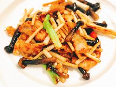 黑松菌炒爽肉-茗鼎汇(星方汇广场店)