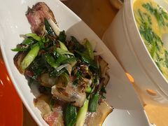 -渝信川菜 · 川味家常菜(财富购物中心店)