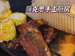 美式烟熏烧烤猪肋排配烤玉米-Cyclus Craft Kitchen薩克思手工厨房