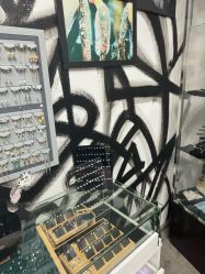 -龙之吻专业刺青·手工耳洞·纹身去色