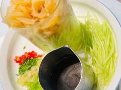-日月昇渔家菜·海肠捞饭·大连海鲜(星海公园店)