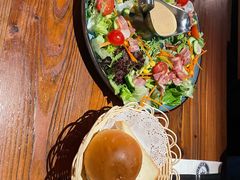 -宝莱纳啤酒花园餐厅PAULANER BRAUHAUS Nanjing(广州路店)