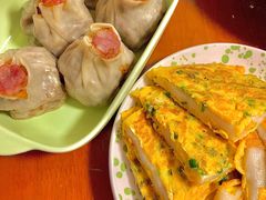 -白玉兰食品甜凤店(合生汇店)