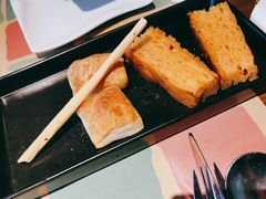 餐前面包蒜黄油-安妮意大利餐厅(国贸店)