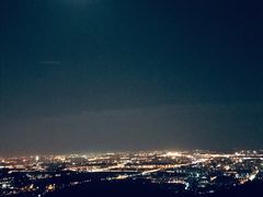 -鬼笑石后山停车场
