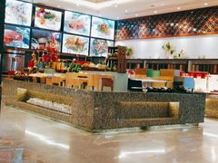 -梅园国际大酒店·自助餐厅(光明港店)