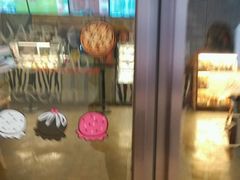 android_upload_pic-雨舍咖啡(汉神购物广场咖啡街区店)