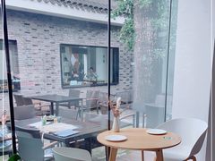 靠窗位-自如ZSPACE四合院艺术餐厅