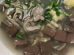 鸭血粉丝-百年尹氏汤包(湖南路狮子桥店)