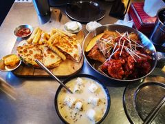 韩式炸鸡-MI WU FACTORY米屋美食工厂餐厅(绿地店)