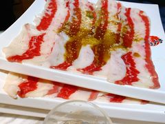 牛五花-火炉火自助餐(喜隆多店)