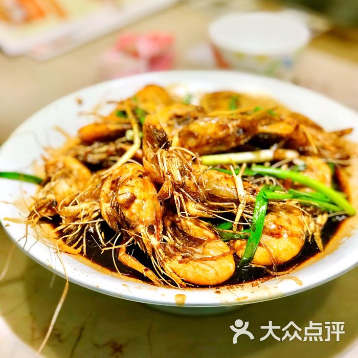 老头儿油爆沼虾