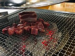 -肉甲韩国木炭烤肉(新壹街1店)