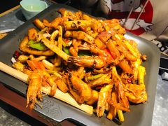 炭火干锅虾+鱿鱼须-炭舍干锅·烤鱼(扬名广场店)