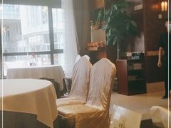 -万龙洲海鲜(大兴绿地缤纷城店)