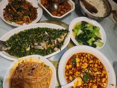 -华光驿站私房菜·黑金冠