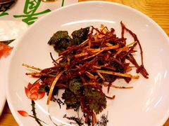 -青瓦餐厅·生鱼片·韩园烤肉(西塔店)