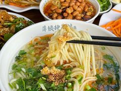 -萍姨抻面馆·鸡架冒菜(清湖店)