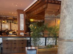 -八府香鸭·啫啫煲(华山路店)