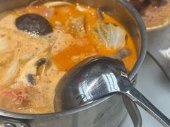 -肥仔文澳门猪骨煲(南京西路店)