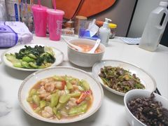 -鲸育宝宝月嫂(徐汇店)