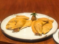湛江沙姜靓鸡（半只）-广州柏悦酒店·悦景轩·粤菜餐厅
