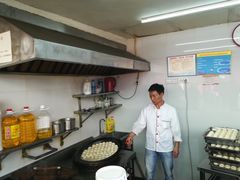 -小路易生煎馆(前进五路店)