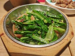 豆豉鲮鱼油麦菜-客味谣(天安云谷店)