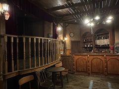 -暴风岛沉浸式体验馆(百联世纪店)