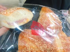 超软芝士包-BROAD面包路·欧式面包(龙湖时代C馆店)