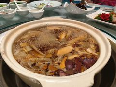 -天宜隆蘑菇宴火锅(石景山旗舰店)