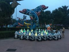 -欢乐水魔方水世界