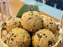 -包整·丝娃娃(一览甲秀楼风景店)