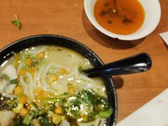 -老妈米线(港龙店)