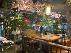 -城墙拐拐火锅(三峡广场黑金冠店)