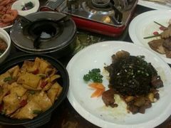 -艳阳天酒店(五里新村店)