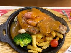 铁板杂扒-香港新发烧腊茶餐厅(万象店)