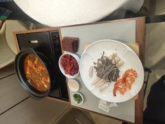 -品海楼·大连海胆锅贴馆(东港店)