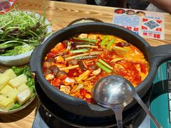 -黔二妞地摊火锅(龙华清湖店)