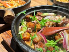 -啫两手·啫啫煲·小饭堂(龙城万科里店)