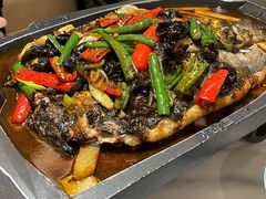 -江边城外烤全鱼(汉光百货店)