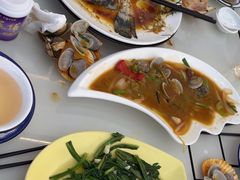-覃记海鲜美食餐厅