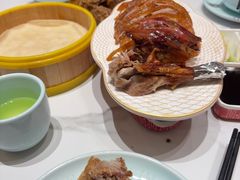 -梅利汴京烤鸭•开封豫菜地标店(东司门店)