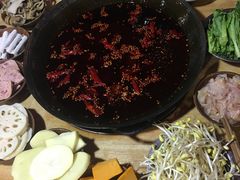 -利姐牧牛匠老火锅(兰花店)