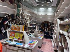 -钟书阁(群光广场店)